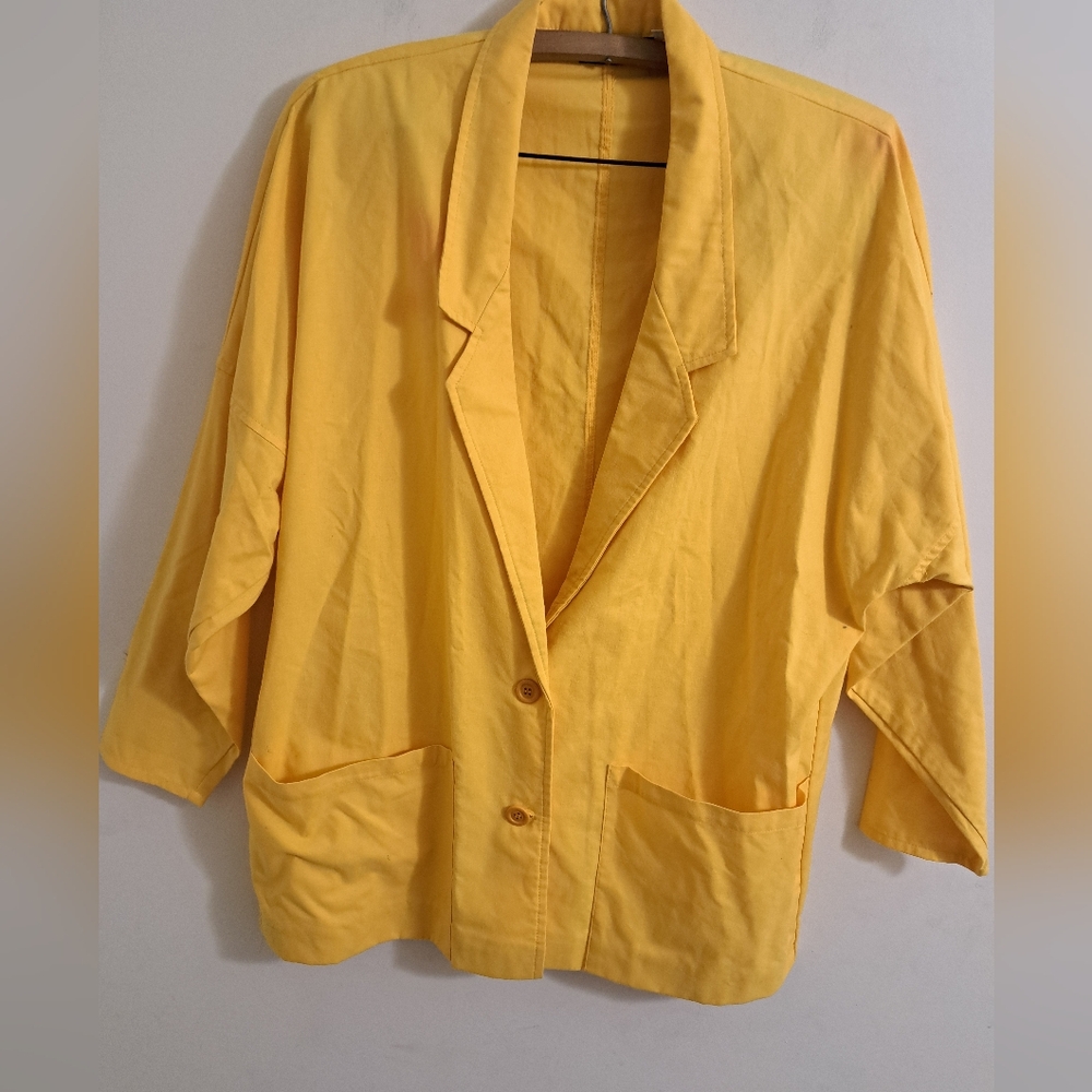 Jinny Jin Yellow Jacket